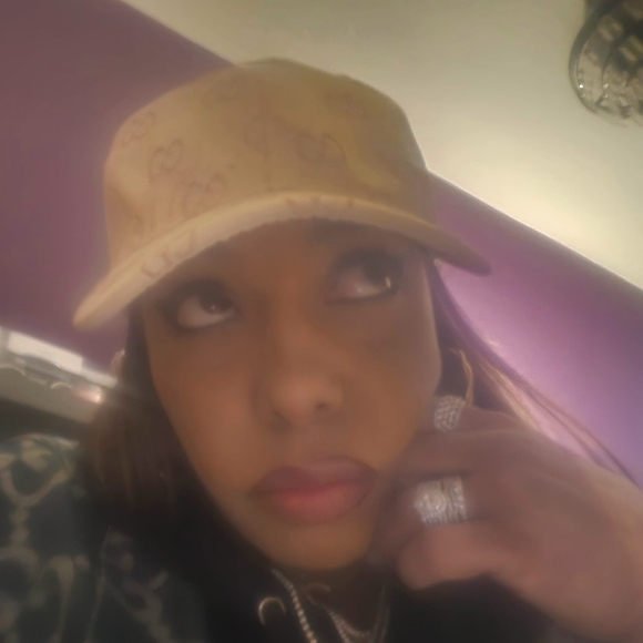 Meet your Posher, Jasmine - Picture 7 of 7